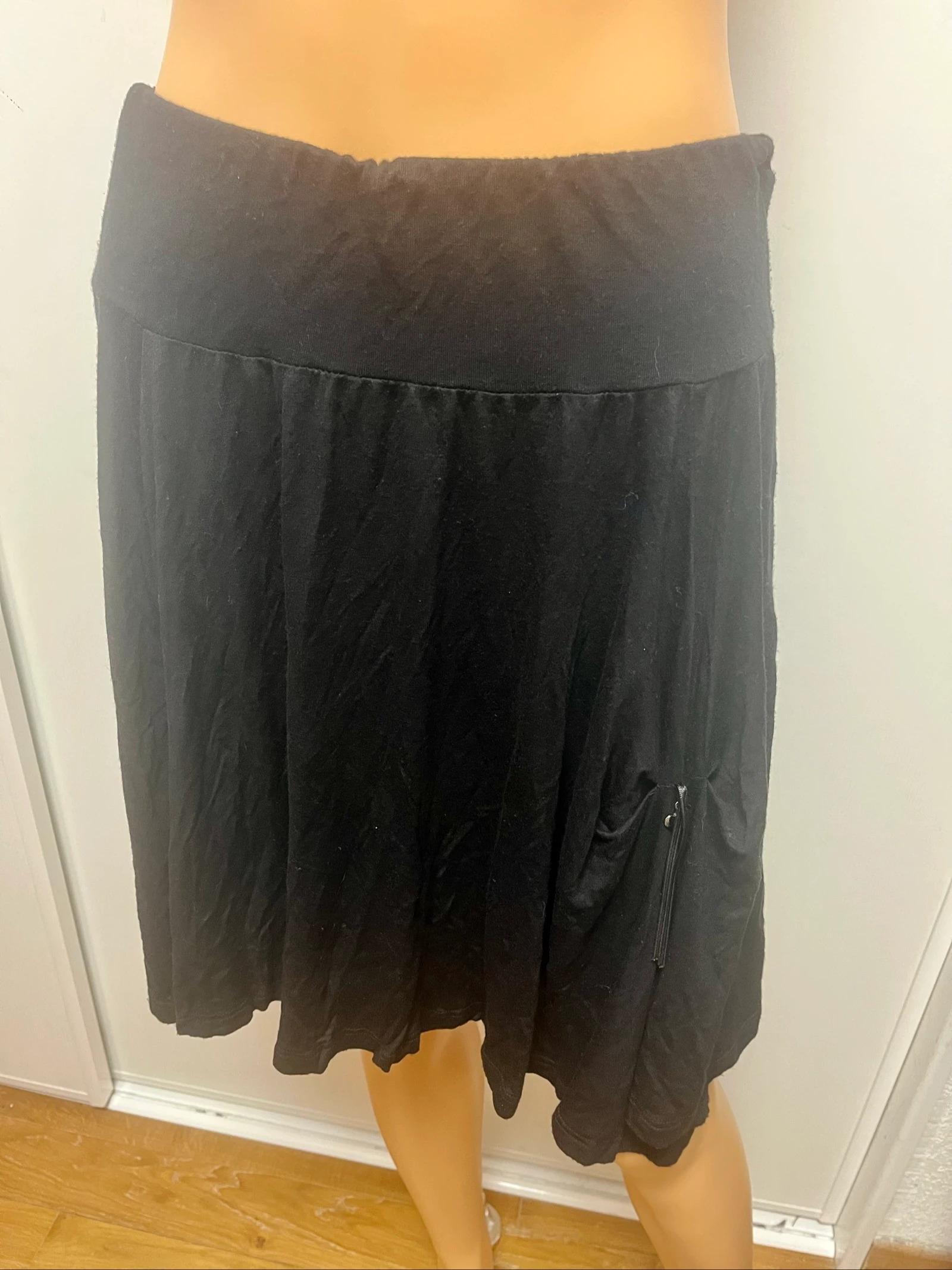 Falda negra fluida – photo 2